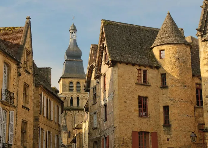 Camping Pivert 7p 3bdrms Airconpremium Saint-Crépin-et-Carlucet